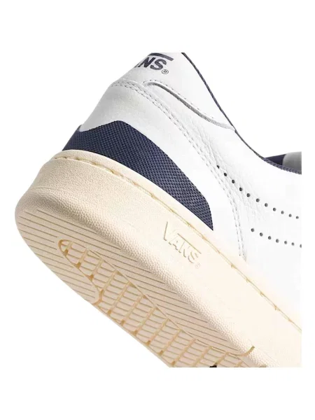 Pantofi Vans alb