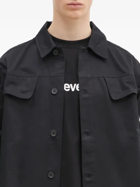 Pantaloni scurți Adidas tricotate cu dungi de costum negru