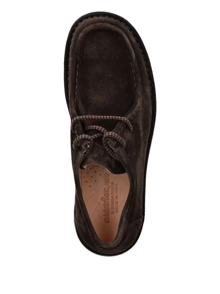 Botine Astorflex cu șireturi din piele de căprioară maro