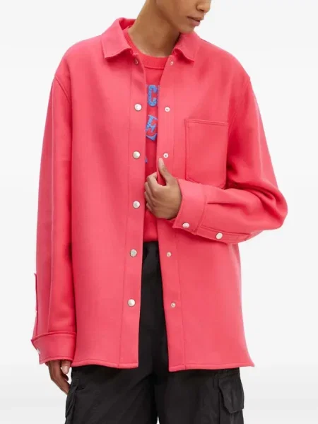 Kurtka jeansowa Moschino Jeans z kieszeniami zapinanymi na guziki różowa