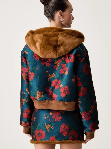 Dzseki Essentiel Antwerp barna