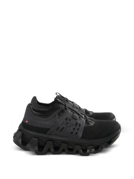 Sneaker On fekete