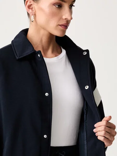 Guess куртка varsity DANIKA