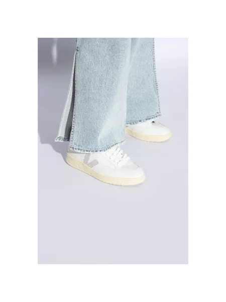 Veja sneakersy skórzane biały