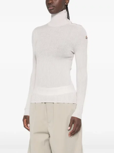 Szvetter Moncler