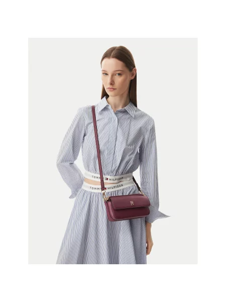 Tommy Hilfiger crossbody torbica iz umetnega usnja rdeča