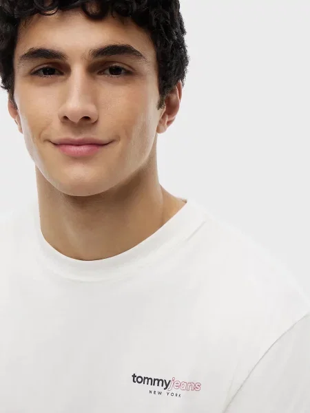 Футболка Tommy Jeans біла