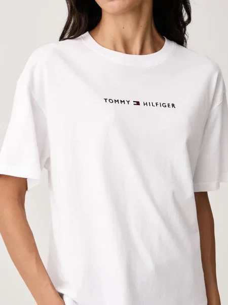 Tommy Hilfiger тениска дамска от бяло