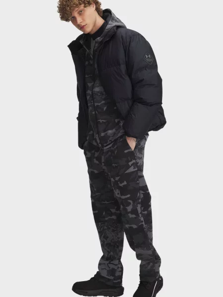 Камуфляжные брюки Under Armour черные