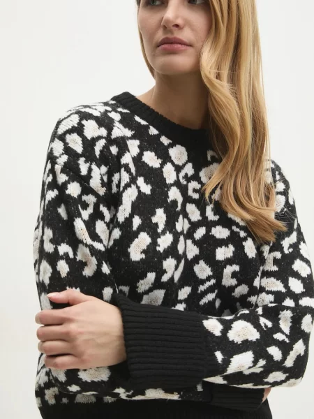 Пуловер Answear Lab дамски от топла материя черно