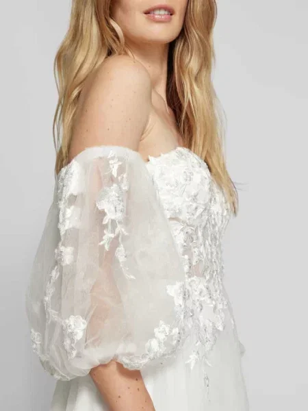 Suknia ślubna z odkrytymi ramionami z odpinanymi rękawami Luxuar biała