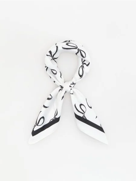 Reserved Vzorovaná šatka bandana krémová