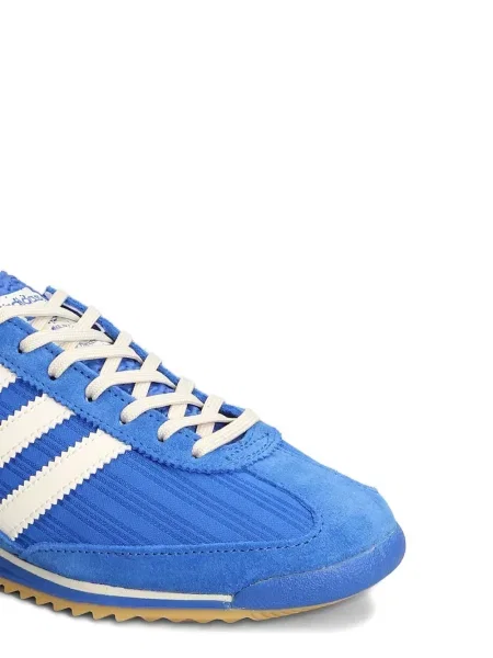 Sneakerși Adidas Campus cu dungi roz