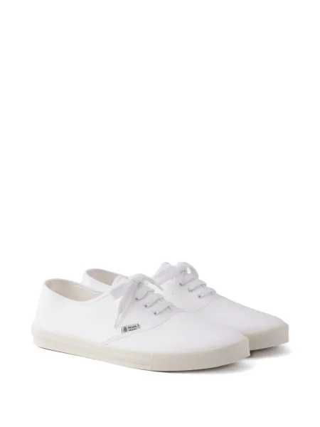 Sneakerși Prada cu șireturi din dantelă alb