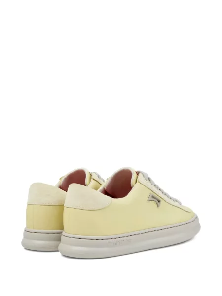 Sneakerși Camper din piele galben
