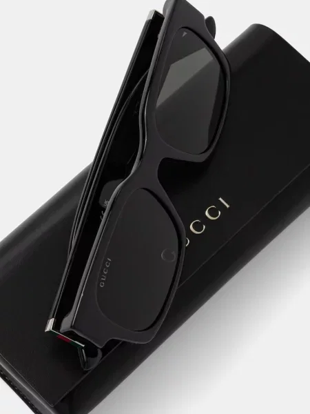 Солнцезащитные очки Gucci