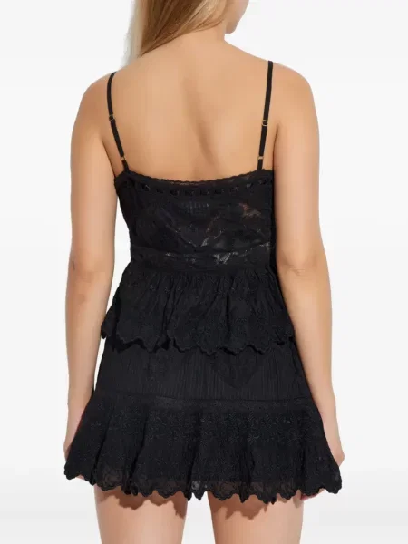 Top Loveshackfancy cu broderie negru