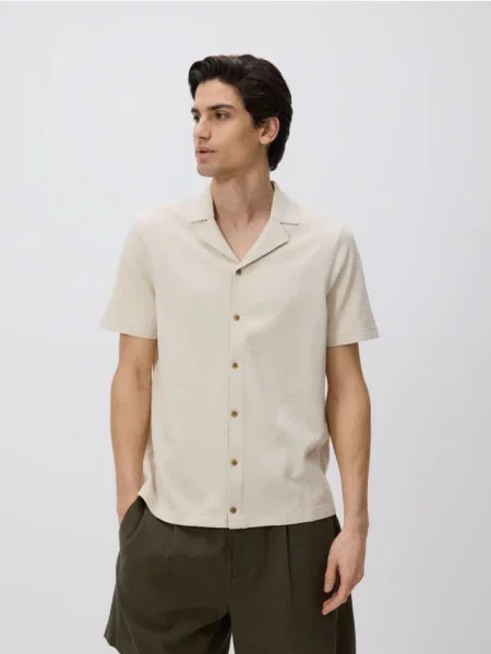 Свитер Reserved с коротким рукавом бежевый