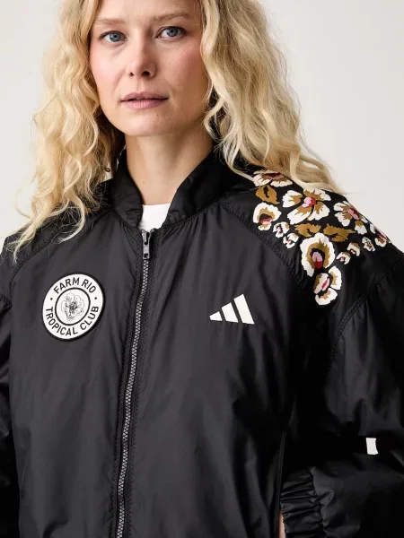 Демисезонная куртка Adidas