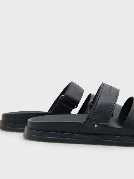 Кожаные шлепанцы Tommy Hilfiger черные