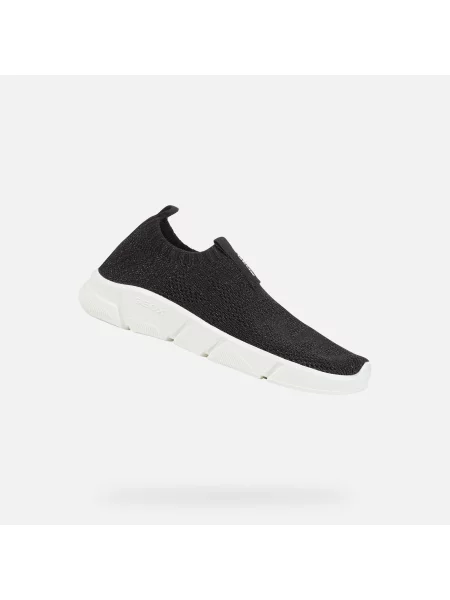 Sneakersy Geox čierna