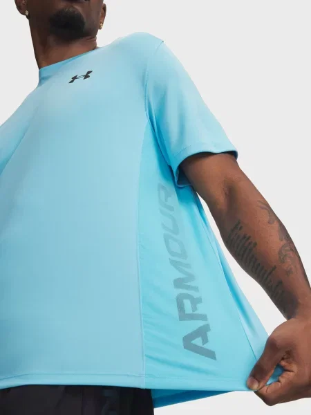 Футболка Under Armour синя