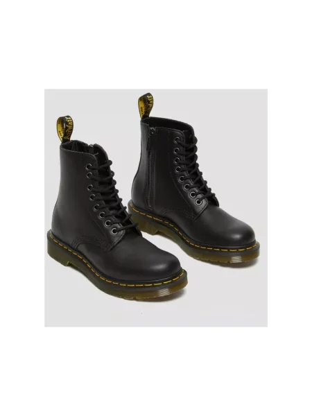 Botki Dr. Martens skórzane czarne