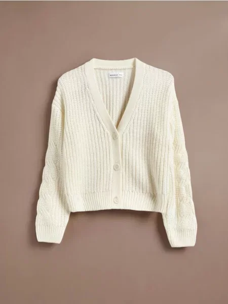 Reserved Cardigan în dungi crem