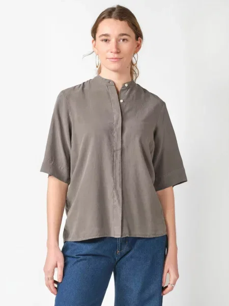 Klitmøller Collective Tricou Solrun taupe gri