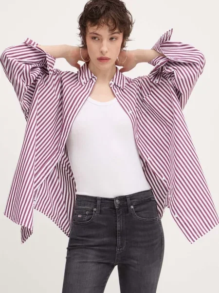 Риза Tommy Jeans дамска лилаво със свободна кройка с класическа яка виолетово