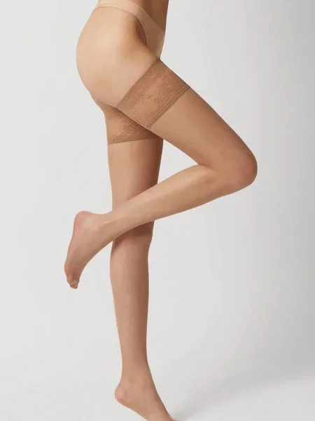 Женские однотонные чулки 20 den бежеві