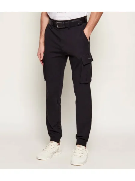 Aeronautica Militare Pantaloni cargo | Tapered fit negru