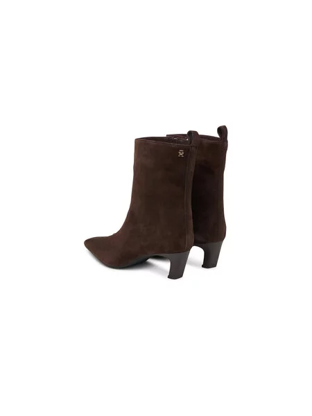 Tommy Hilfiger Škornji Kitten Heel Suede Ankle Boot Temno rjava