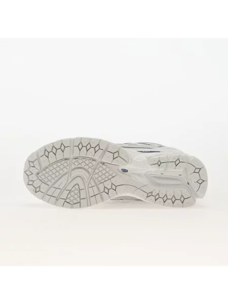 Маратонки New Balance бяло