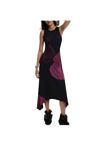 Sukienka midi Desigual w kwiatki do kolan czarna