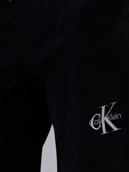 Calvin Klein Jeans спортен панталон за деца от с черно