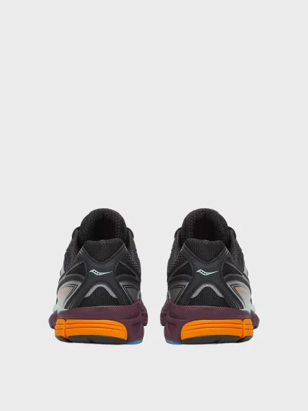 Кроссовки Saucony черные