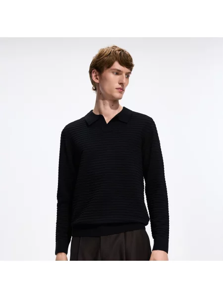 Reserved Bordás anyagú pólóing stílusú pulóver fekete