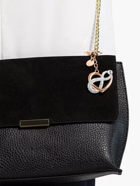 Swarovski obesek za ključe INFINITE