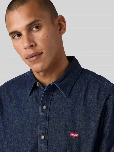 Koszula jeansowa z czystej bawełny w kroju regular fit Levi's granatowa