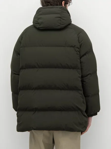Пуховик Barbour зеленый