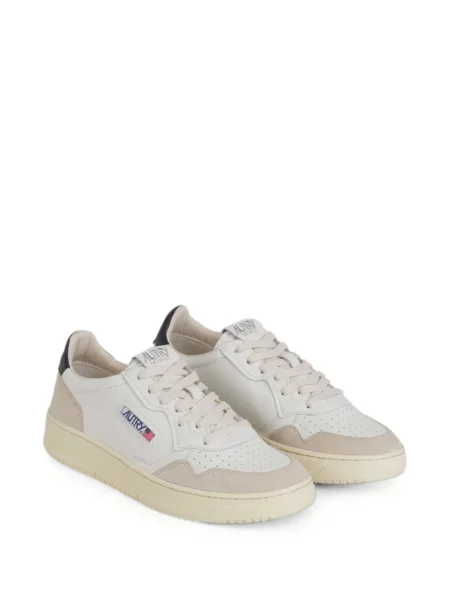 Sneakerși Autry alb