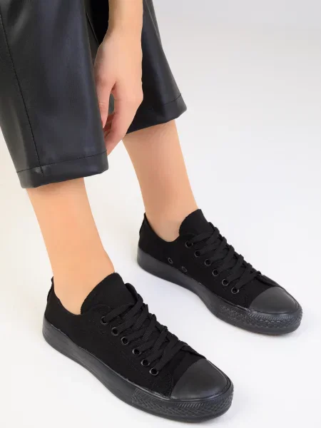Sneakerși Soho negru