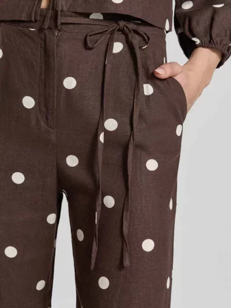 Spodnie materiałowe z wiązanym detalem Jake*s Casual