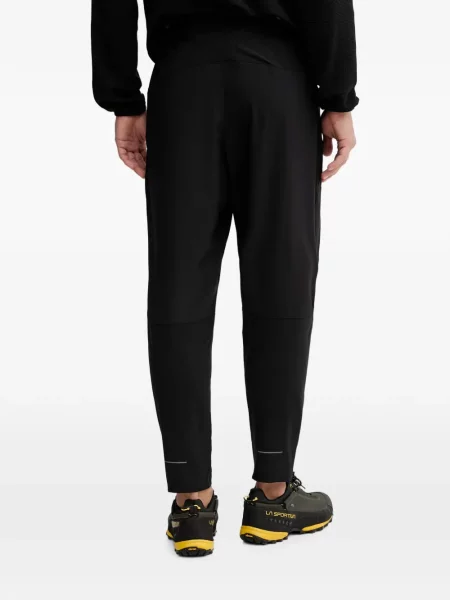 Pantaloni The North Face negru