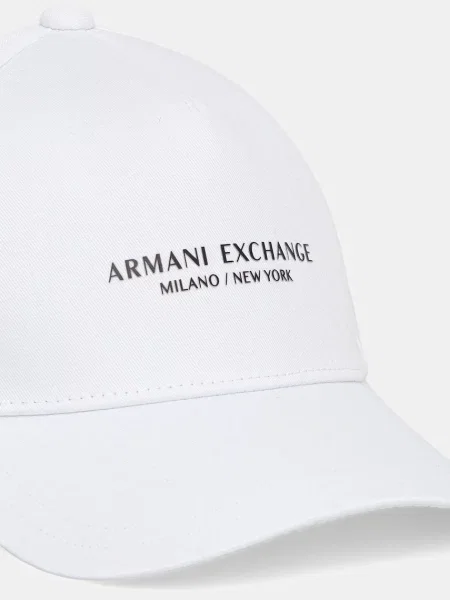 Бейсболка Armani Exchange білий