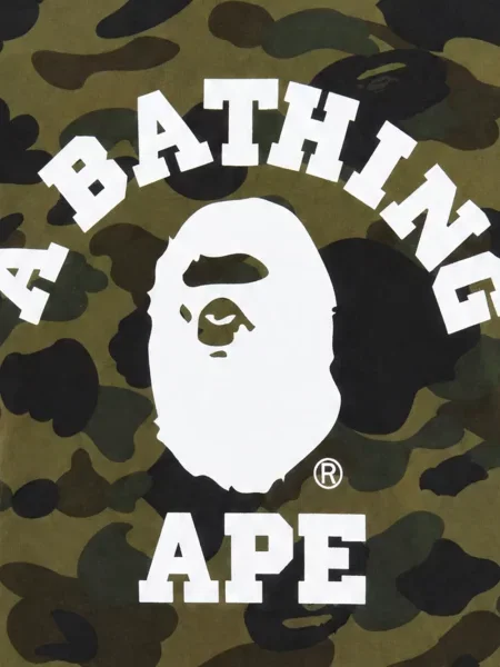 Тениска A Bathing Ape® зелено