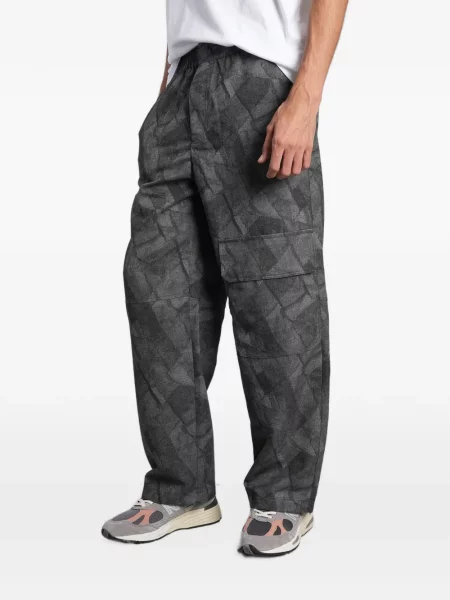 Spodnie cargo Maison Kitsune z nadrukiem w abstrakcyjne wzory szare
