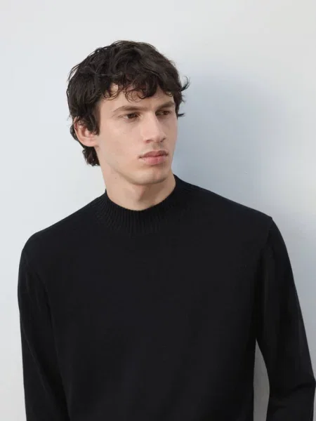 Sweter z bawełny i z półgolfem Mężczyzna XL MANGO MAN czarny