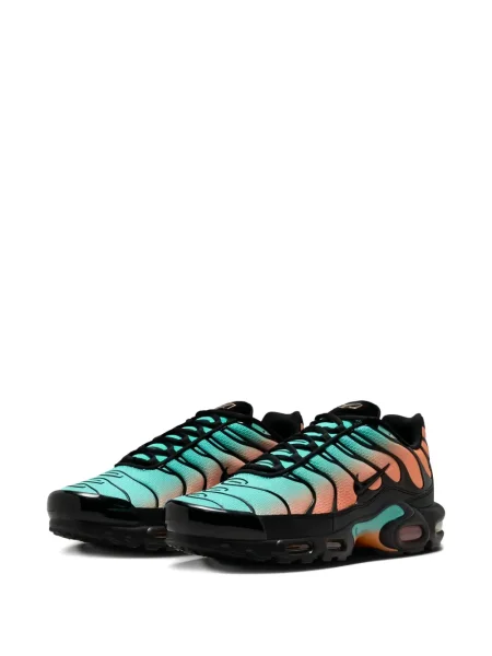 Дълго шорти Nike с принт черно